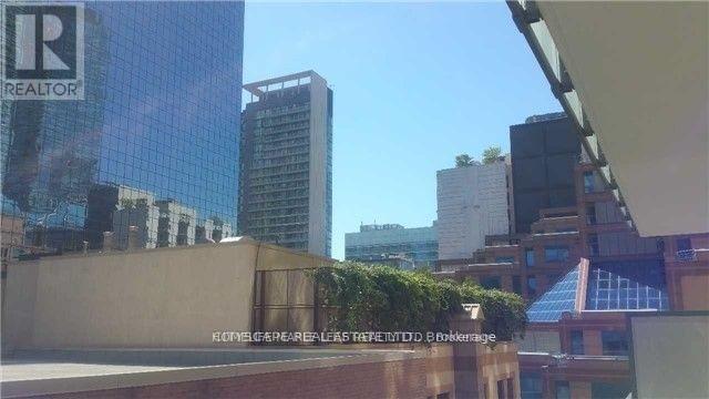 Building Photo - 15-415 Grenville St