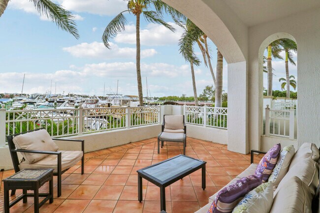 Foto del edificio - 806 E Windward Way