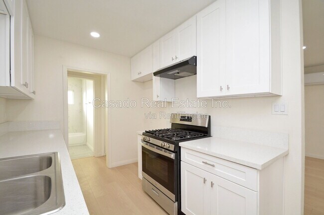Foto del edificio - 2213 E Spaulding St
