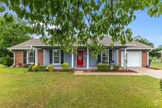 Building Photo - 1005 Oakstone Dr
