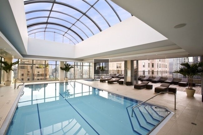 Building Photo - UWS Luxury With No Fee!