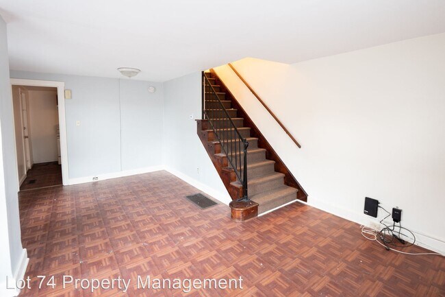 Foto del edificio - 3 br, 1 bath House - 528 N Nagle Street