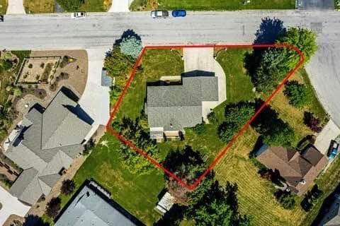 Building Photo - 402 Upper Humbird Dr