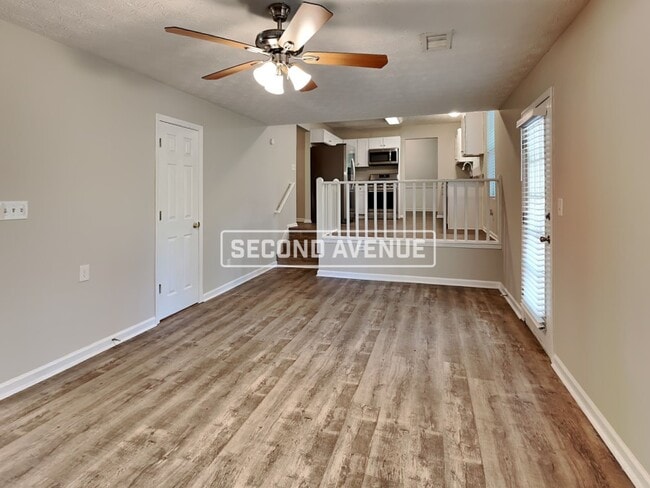 Building Photo - 6614 Rebecca Lou LN
