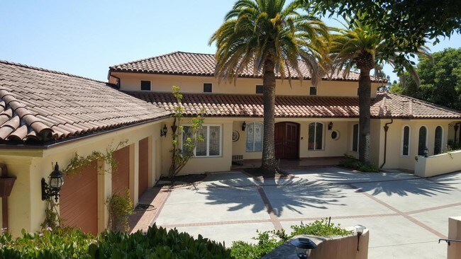 Foto del edificio - 1147 Glenview Rd