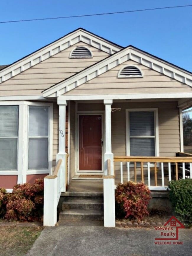 Building Photo - 106 Vinewood Rd