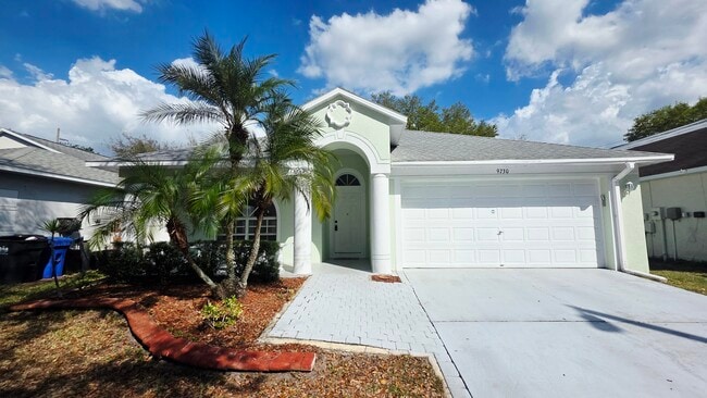 Building Photo - 9730 White Barn Way