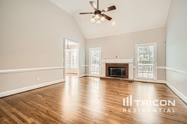 Building Photo - 3902 Ruby Way