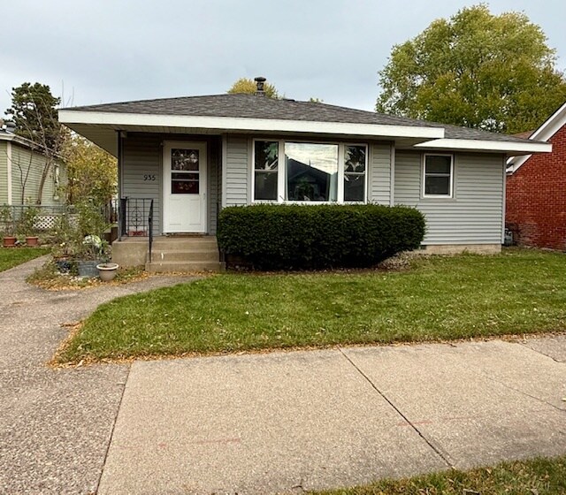 Foto del edificio - 935 Adams St