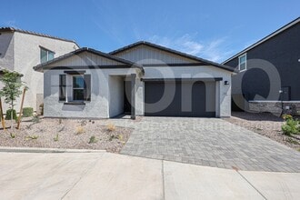 Building Photo - 4841 S Carver