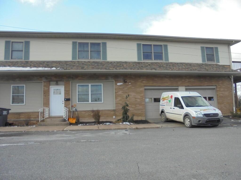 Foto principal - 360 S Hazle St