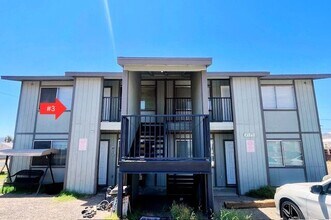 Building Photo - 2175 Riviera Blvd