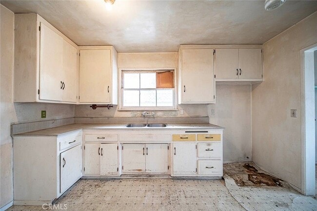 Building Photo - 6829 E Parapet St