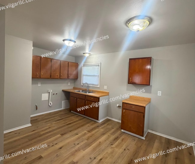 Building Photo - 4414 W 24th Pl