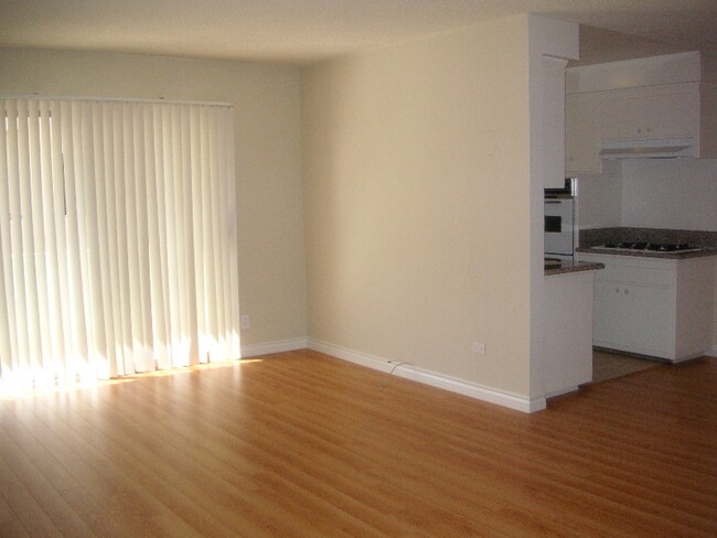 Foto del edificio - 11707 Darlington Ave