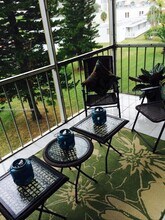 Building Photo - 2905 Point E Dr