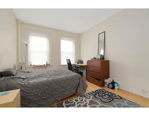 Building Photo - 57 Brighton Ave