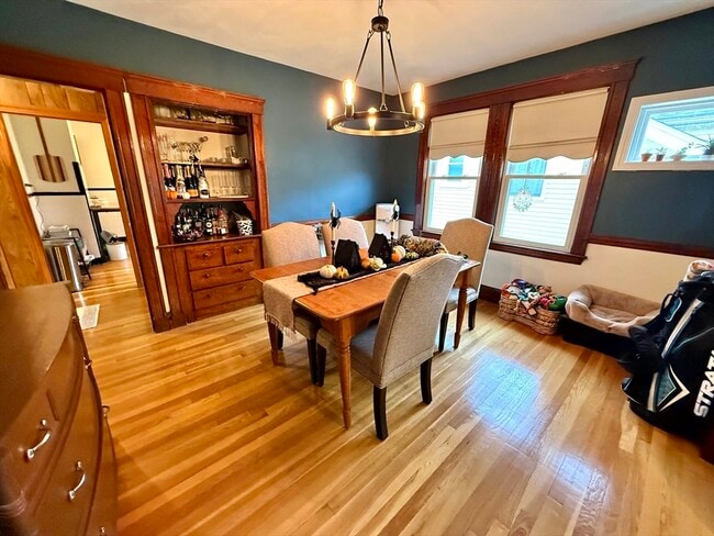 Building Photo - 151 Lexington St