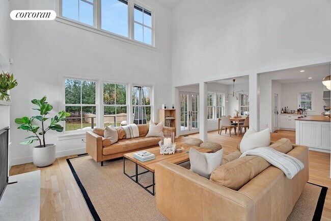 Foto del edificio - 57 Hillside Ave