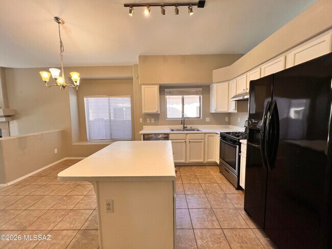 Building Photo - 12188 N Kylene Canyon Dr