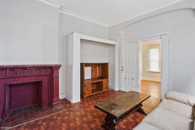 Building Photo - 6 br, 2 bath House - 1709 W MONTGOMERY AVE...