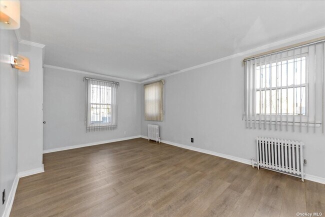 Foto del edificio - 218-88 98th Ave