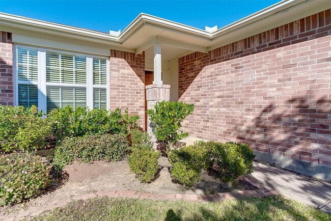 Foto del edificio - 17910 Carroll Pl Ln