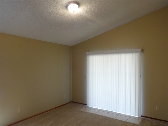 Building Photo - 819 Islander Avenue