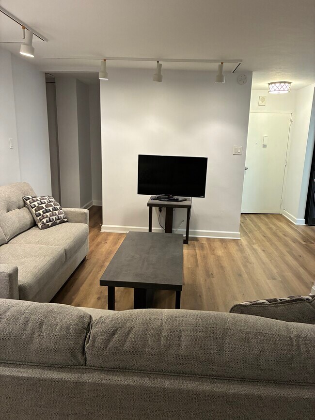 Foto del edificio - 50 Belmont Ave