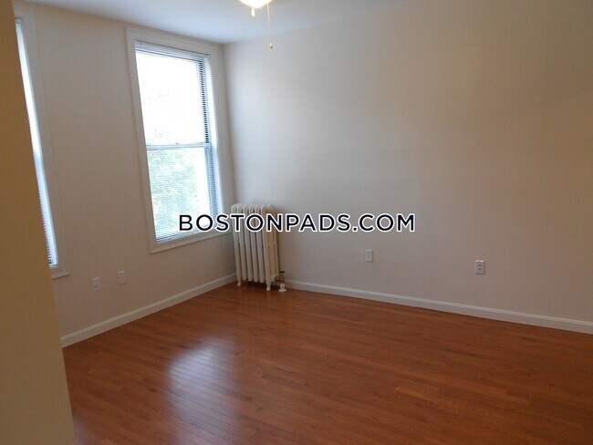 Foto del edificio - 18 Haviland St.