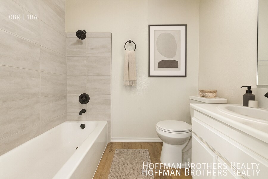 Foto del edificio - 8539 De Soto Ave