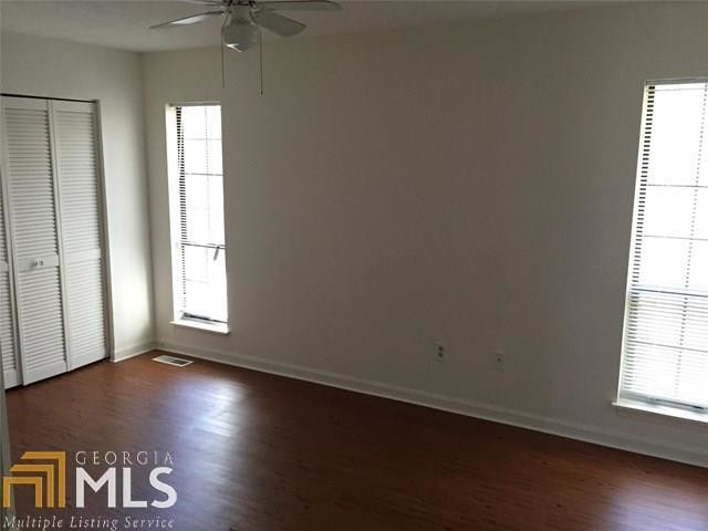 Foto del edificio - 3780 Hopkins Rd