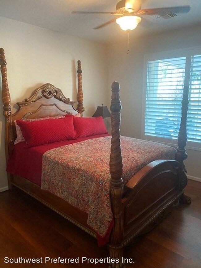 Foto del edificio - 2 br, 2.5 bath House - 2029 N. 164th Ave.