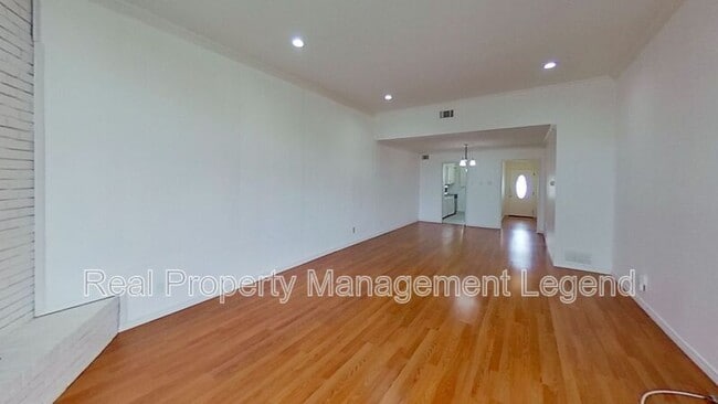 Foto del edificio - 3607 Stables Ln