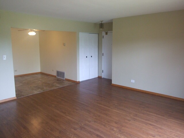 Foto del edificio - 601 Limerick Ln