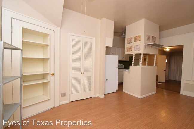 Foto del edificio - 3112 Walling Dr