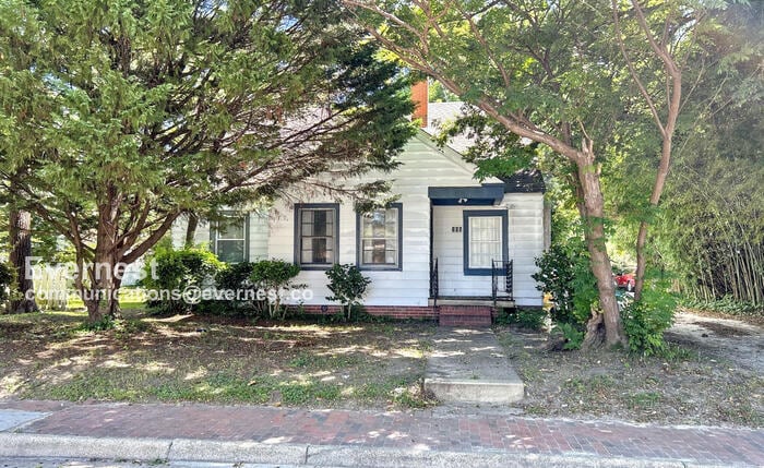 Primary Photo - 305 N Boundary St