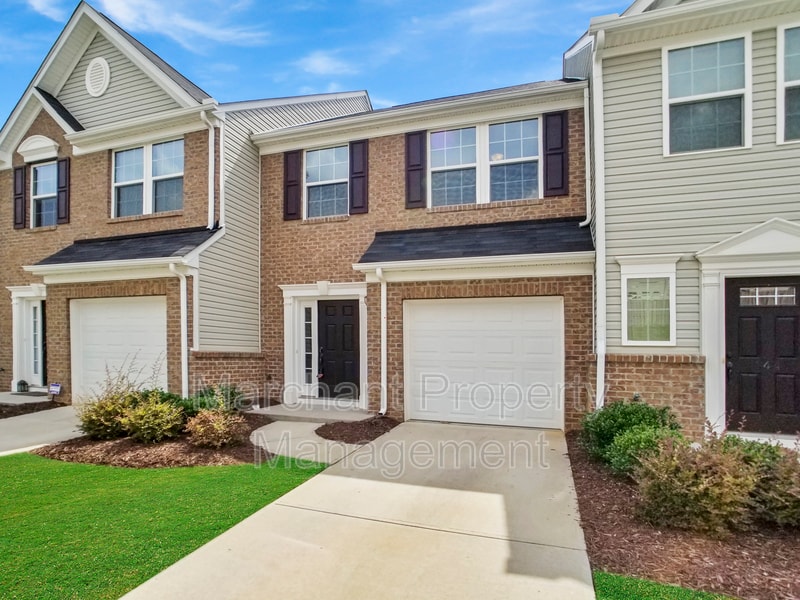 146 Awendaw Way, Greenville, SC 29607 Townhome Rentals in Greenville