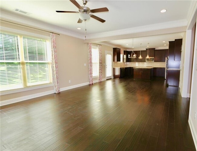 Foto del edificio - 4185 Settlers Grove Rd