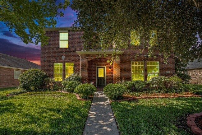 Foto del edificio - 673 Park View Ln