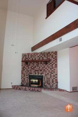 Foto del edificio - Great home unique layout