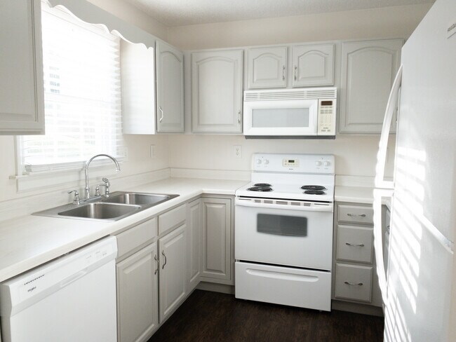 Foto del edificio - 152 Gray Station Rd