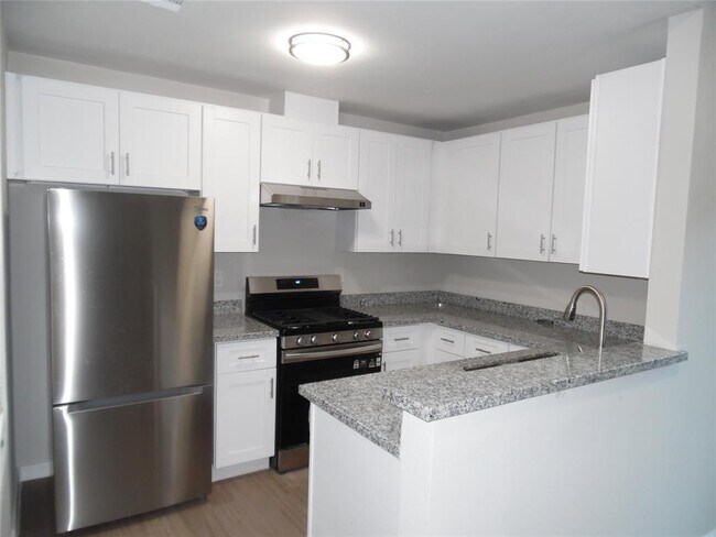 Building Photo - 1209 Green Valley Cove