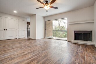 Building Photo - 9730 Whitehurst Dr