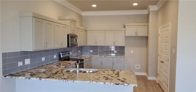 Foto del edificio - 109 Everett Ct