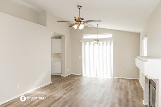 Building Photo - 5727 Ballinger Dr