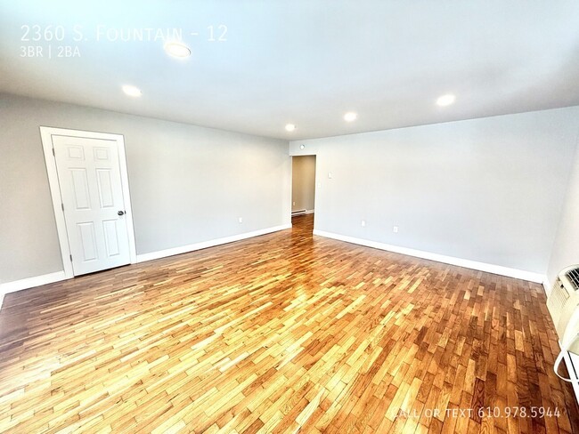 Building Photo - 2360 S. Fountain-12