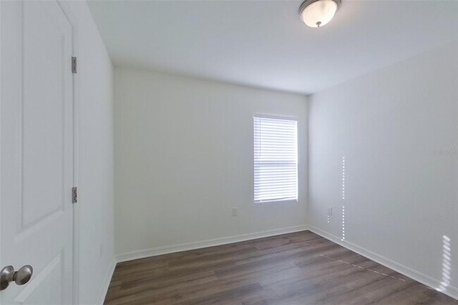 Foto del edificio - 3931 NW 45th Terrace