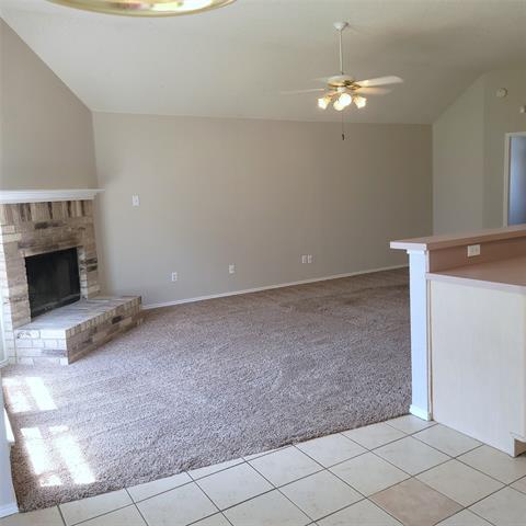 Building Photo - 312 Glen Meadow Dr