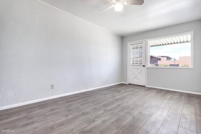Building Photo - 3 br, 1.5 bath House - 5208 Palo Duro Ave NE